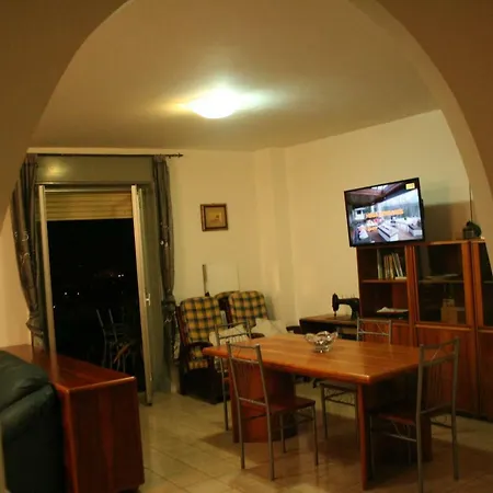 Golden Valley Bed & Breakfast