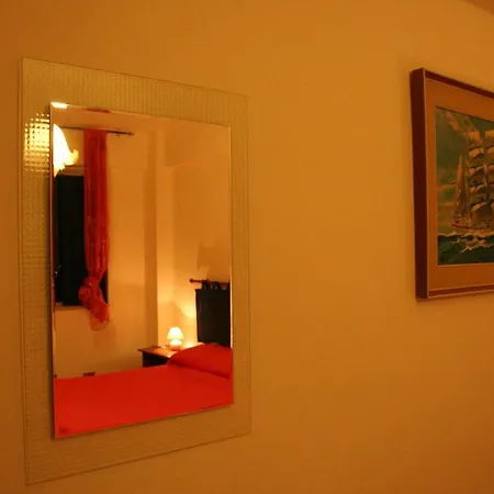 Bed & Breakfast Golden Valley 2*
